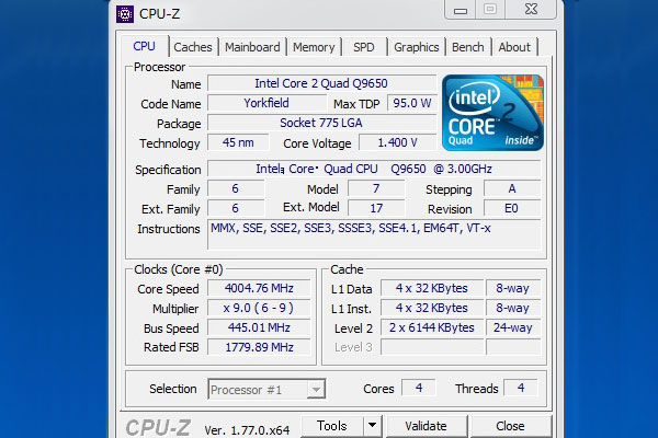 ASUS-P5Q-intel-core2-Quad-Q9650-オーバークロック-4000MHz-高負荷-CPU-Z